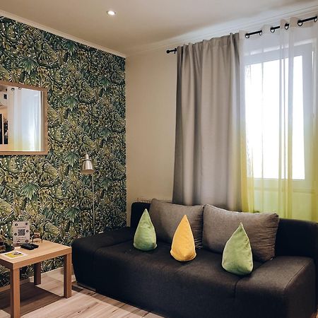 Neuwertiges Apartment Mit Kostenlose Privatparkplatz Auch Fuer Transporter Geeignet R1 Фрайберг-ам-Некар Екстериор снимка