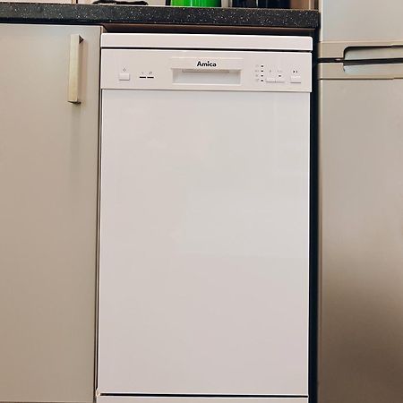 Neuwertiges Apartment Mit Kostenlose Privatparkplatz Auch Fuer Transporter Geeignet R1 Фрайберг-ам-Некар Екстериор снимка
