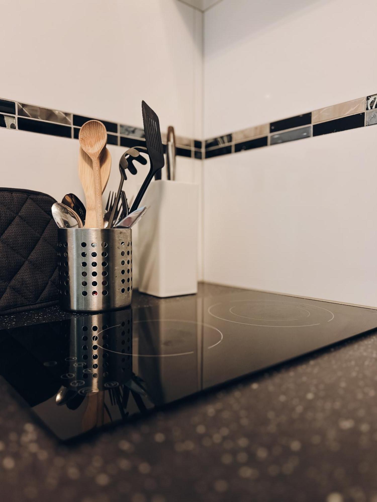 Neuwertiges Apartment Mit Kostenlose Privatparkplatz Auch Fuer Transporter Geeignet R1 Фрайберг-ам-Некар Екстериор снимка