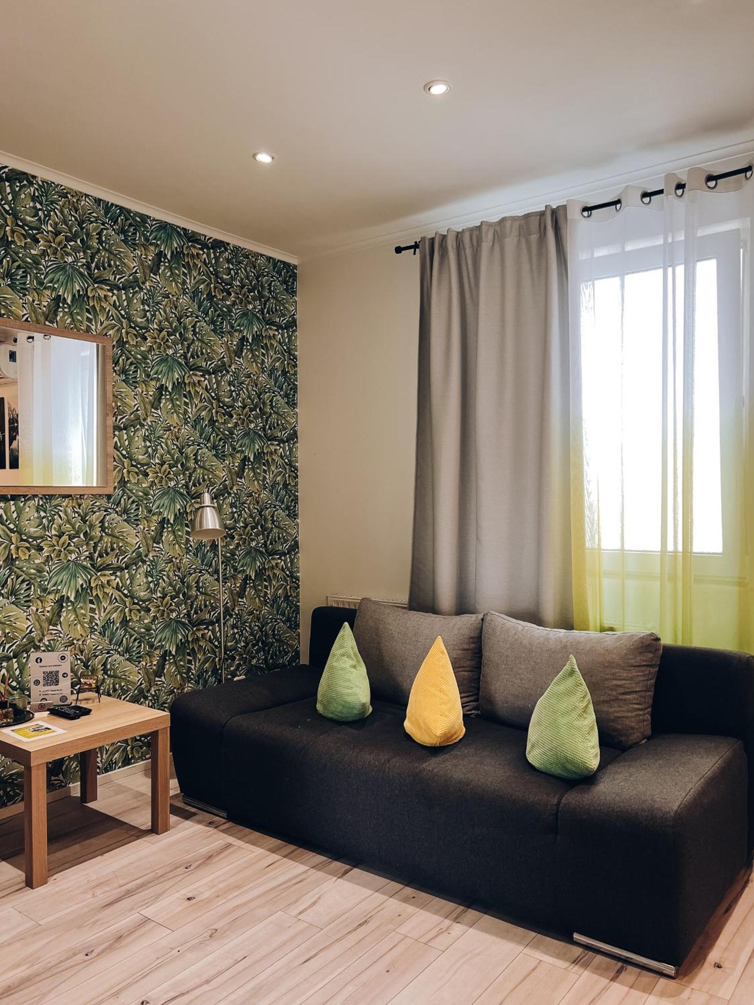 Neuwertiges Apartment Mit Kostenlose Privatparkplatz Auch Fuer Transporter Geeignet R1 Фрайберг-ам-Некар Екстериор снимка